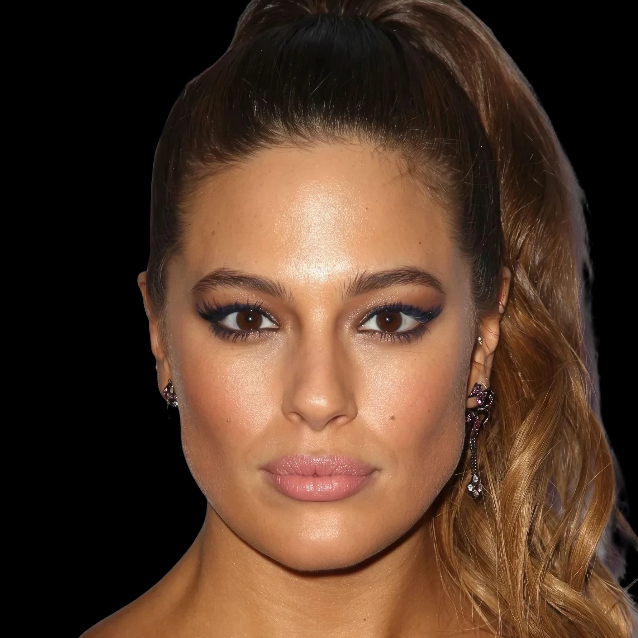 Ashley Graham, Cheekbone height