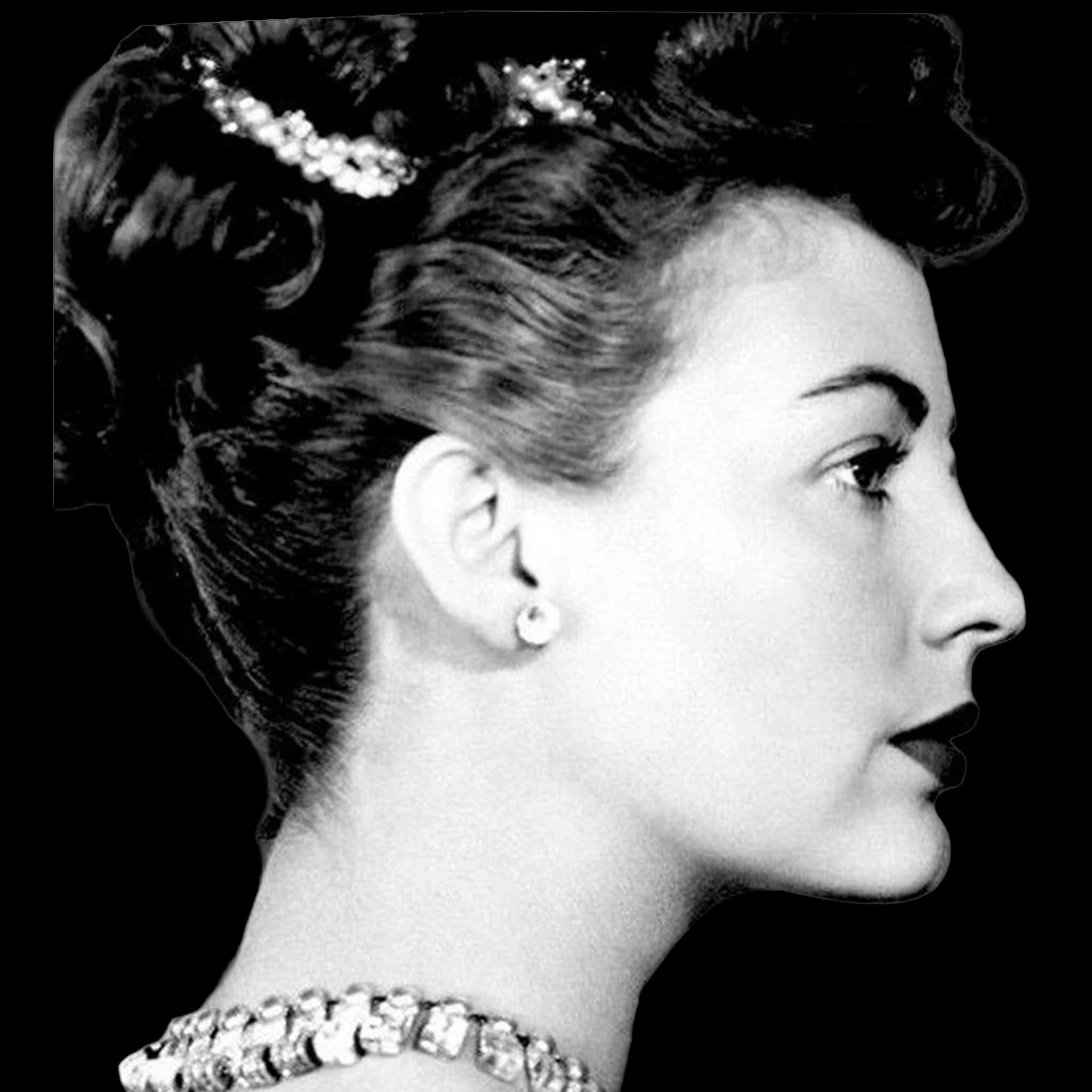 Ava Gardner, side profile
