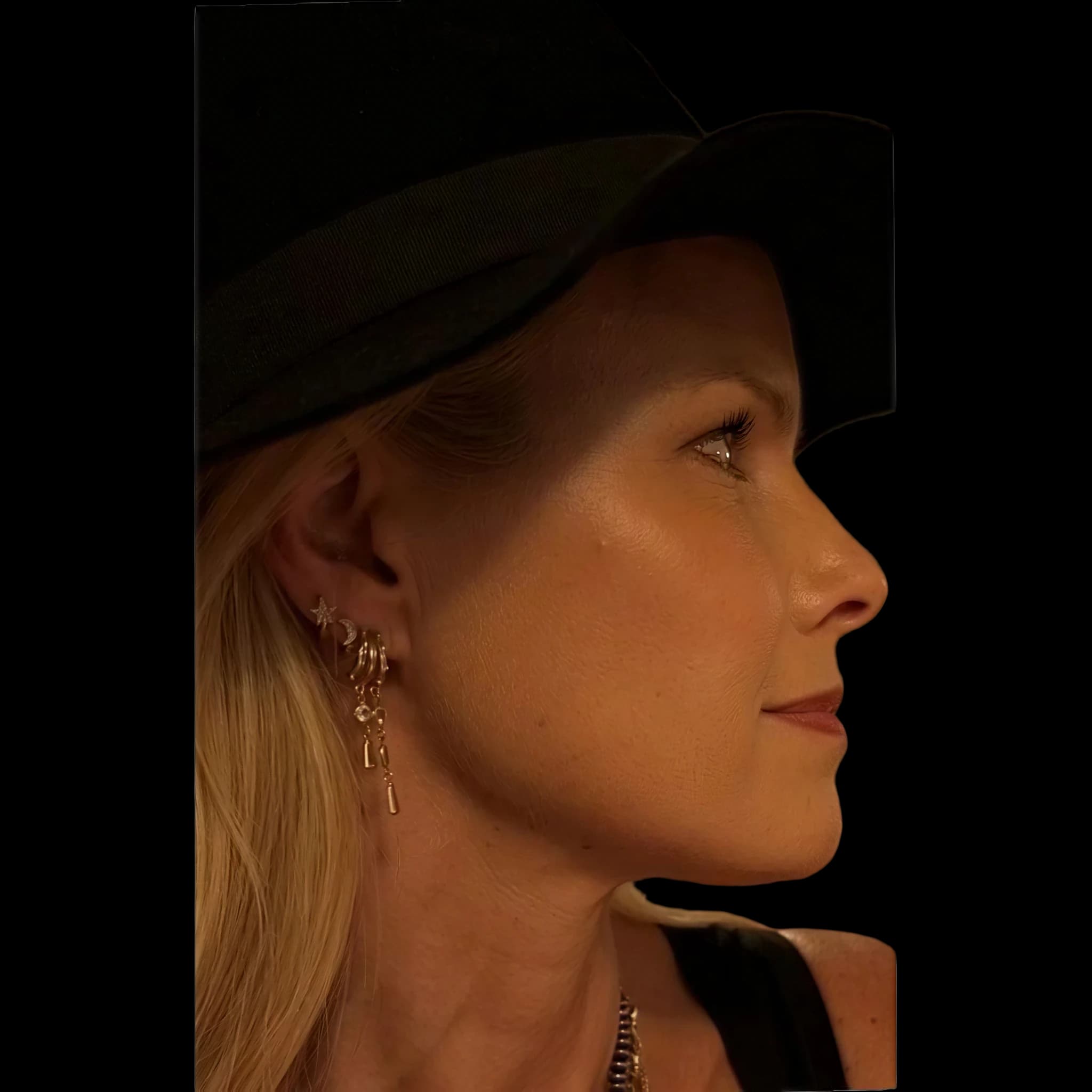 Beth Ostrosky Stern, side profile