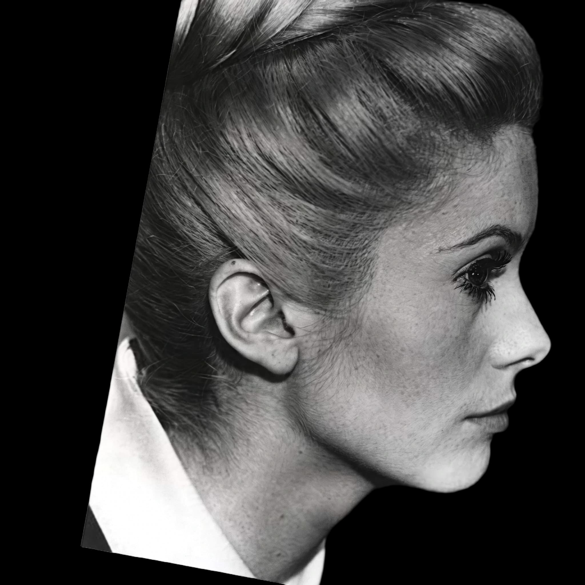 Catherine Deneuve, Hair Length