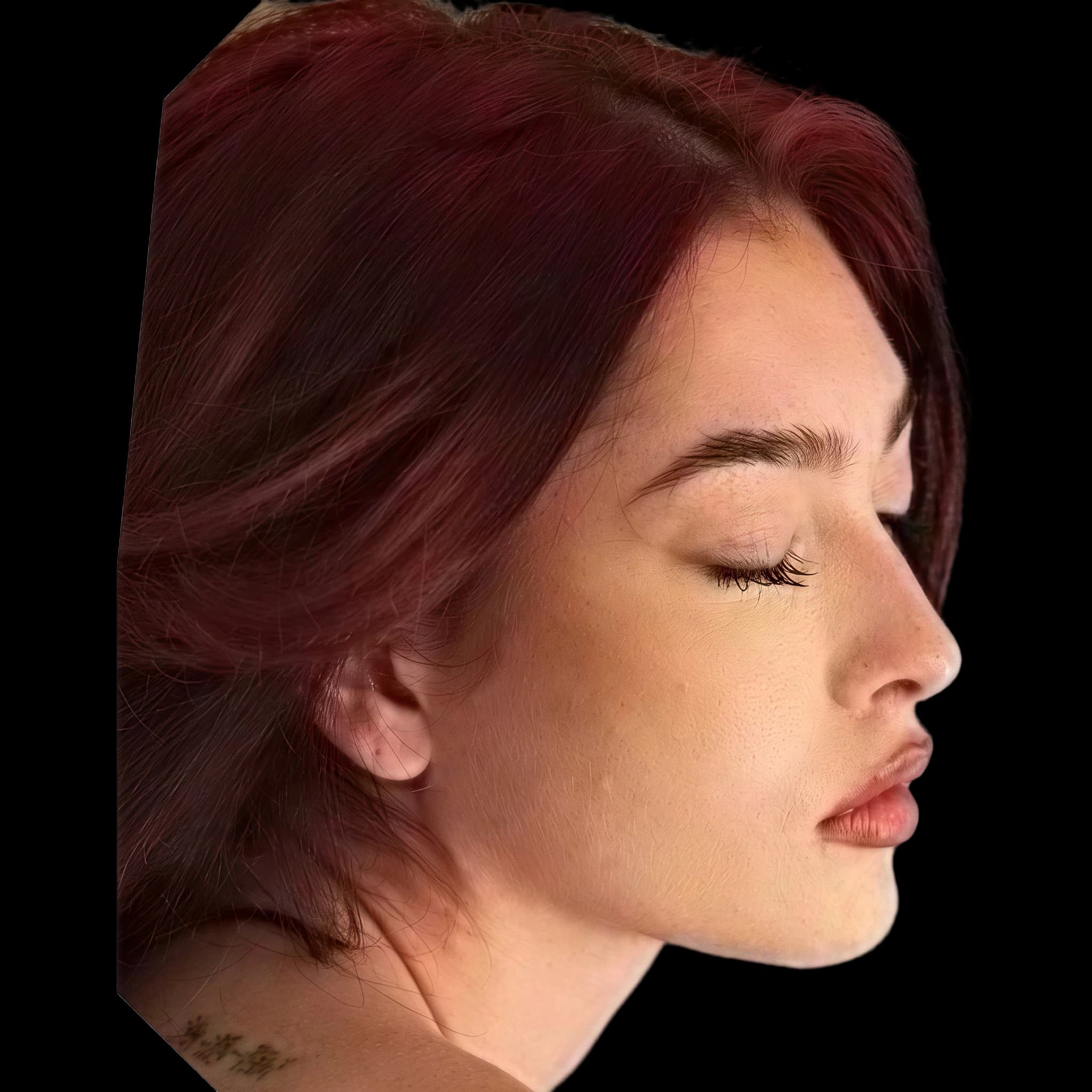 Claudia Dorelfi, side profile