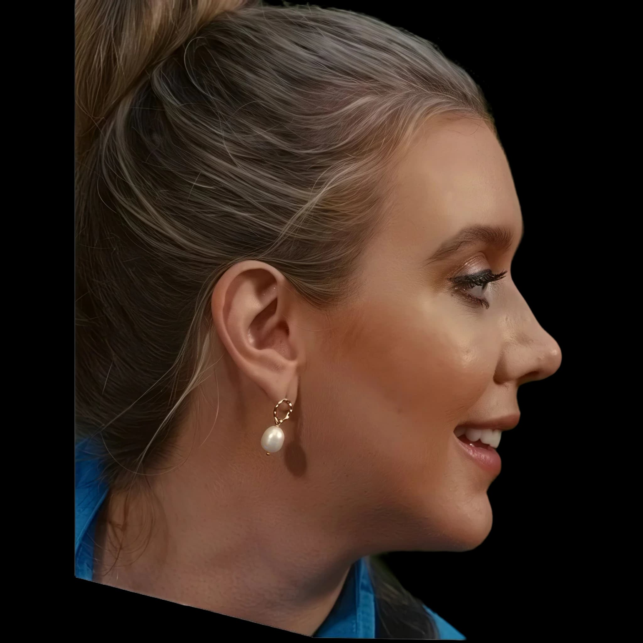 Cortney Reardanz, side profile