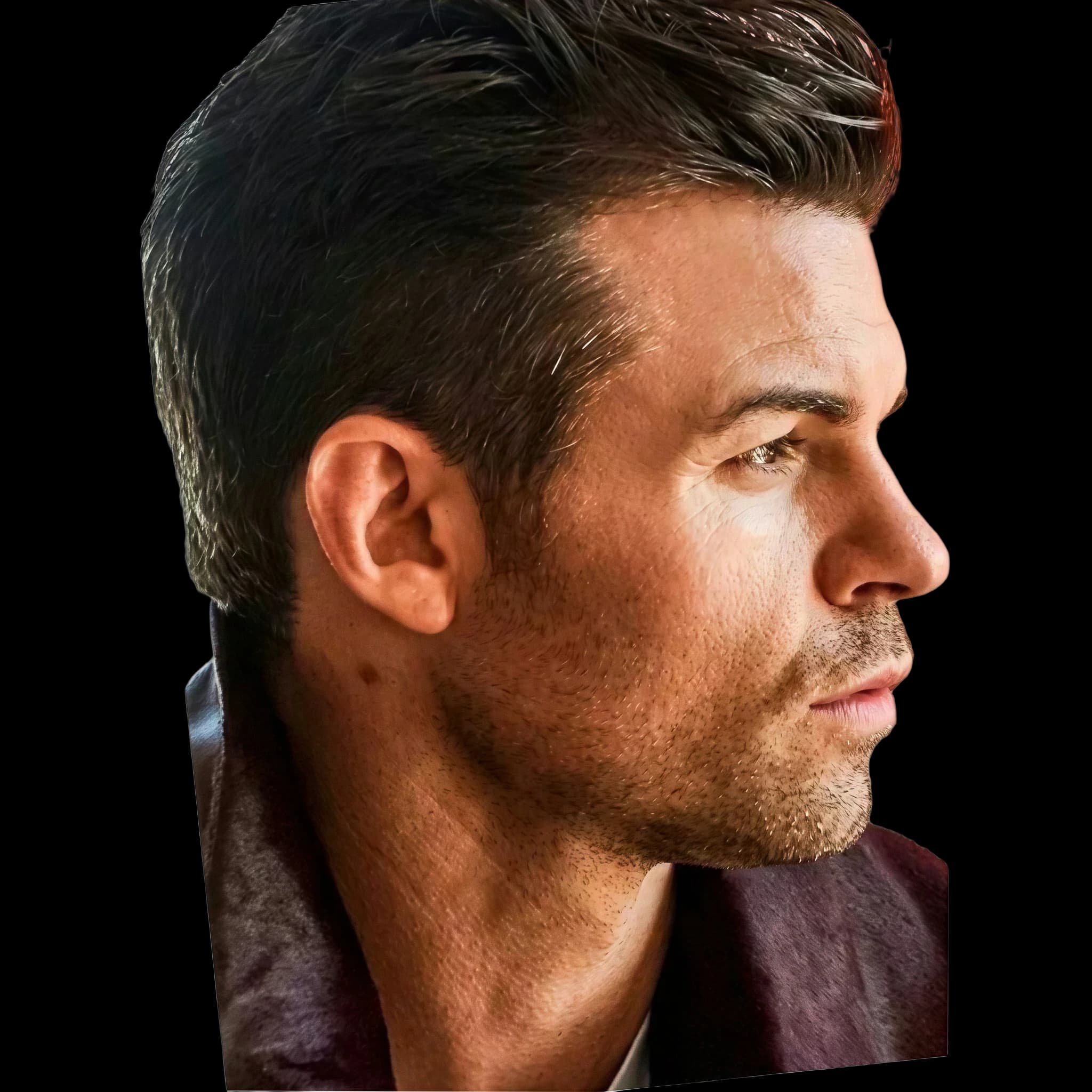 Daniel Gillies, Lower Lip E-Line Position