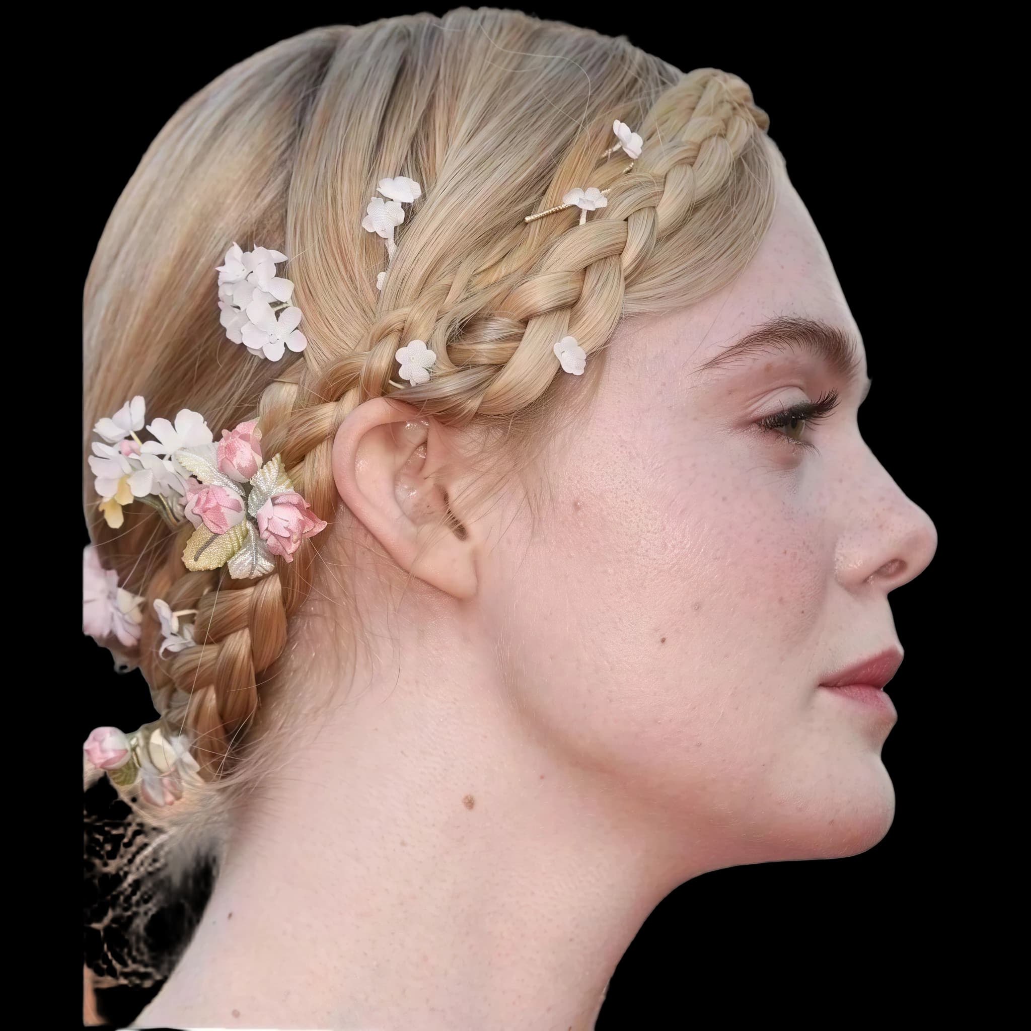 Elle Fanning, side profile