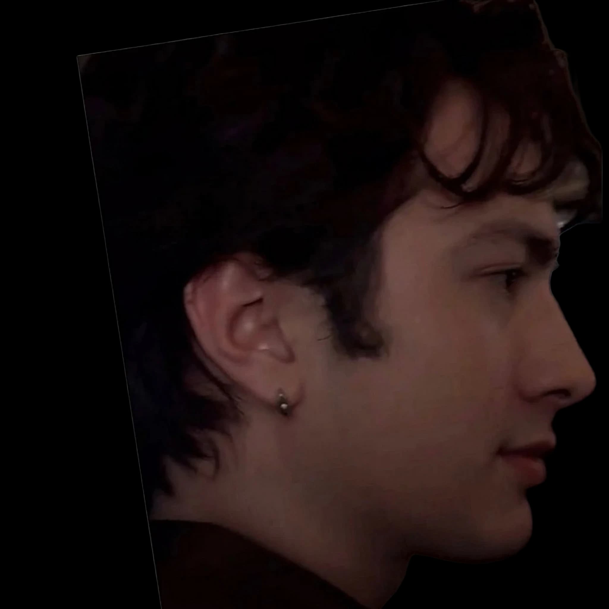 Hudson Williams, side profile