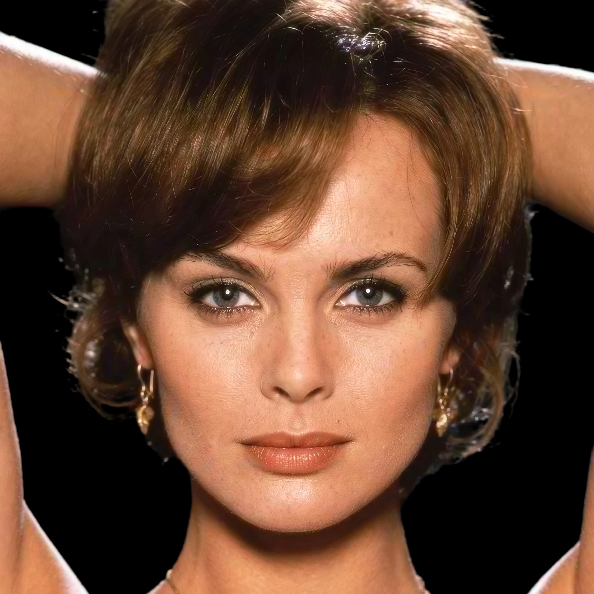 Izabella Scorupco, front profile