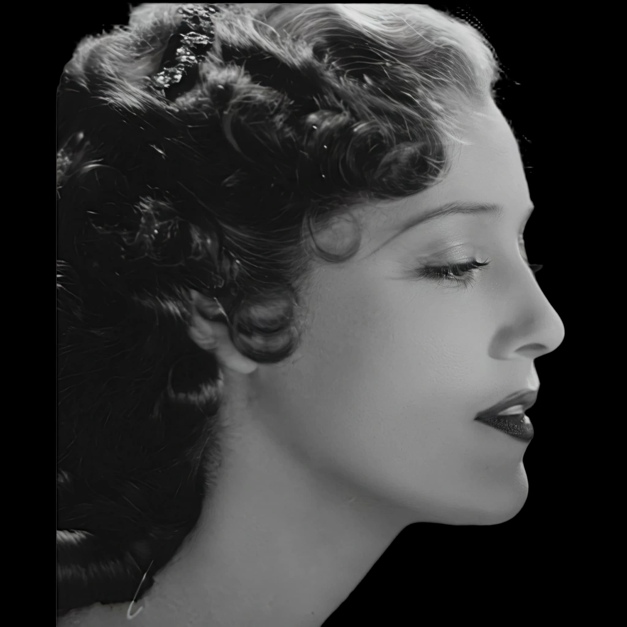 Jeanette MacDonald, Lower Lip S-Line Position