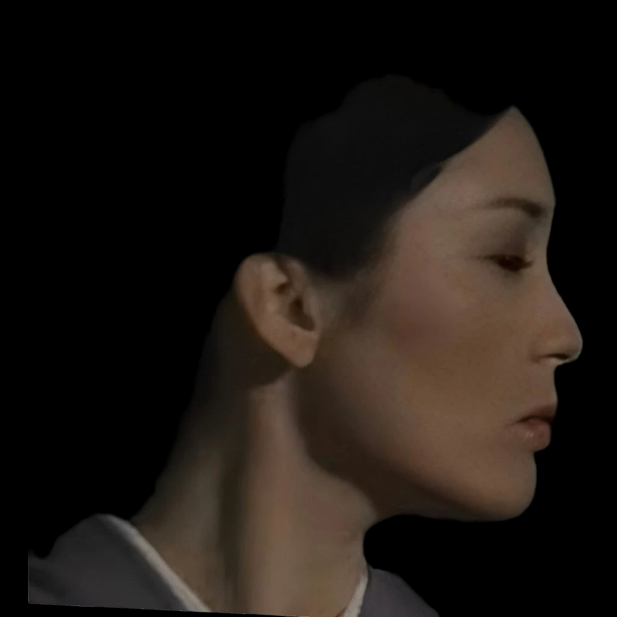 Keiko Matsuzaka, side profile