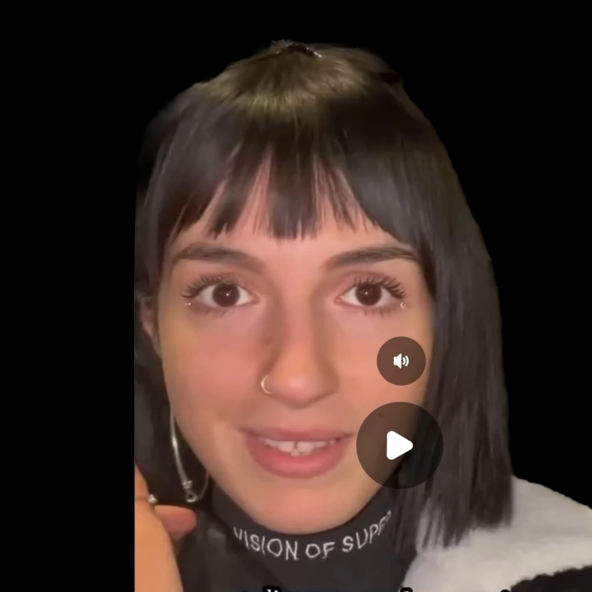 Maryam Cherif, front profile