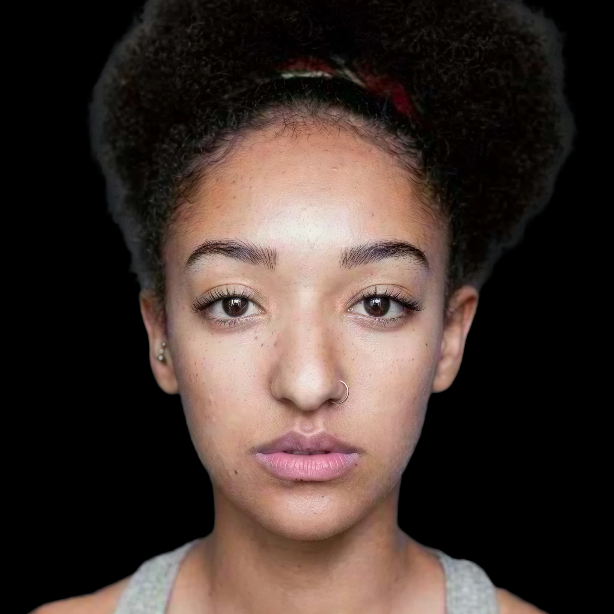 Patricia Allison, front profile